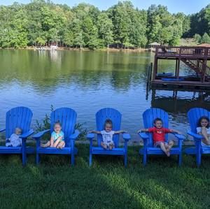 Meet your Posher, Lauria